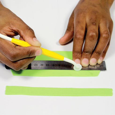 PME Cutting Wheel Modeling Tool for Cake Decorating